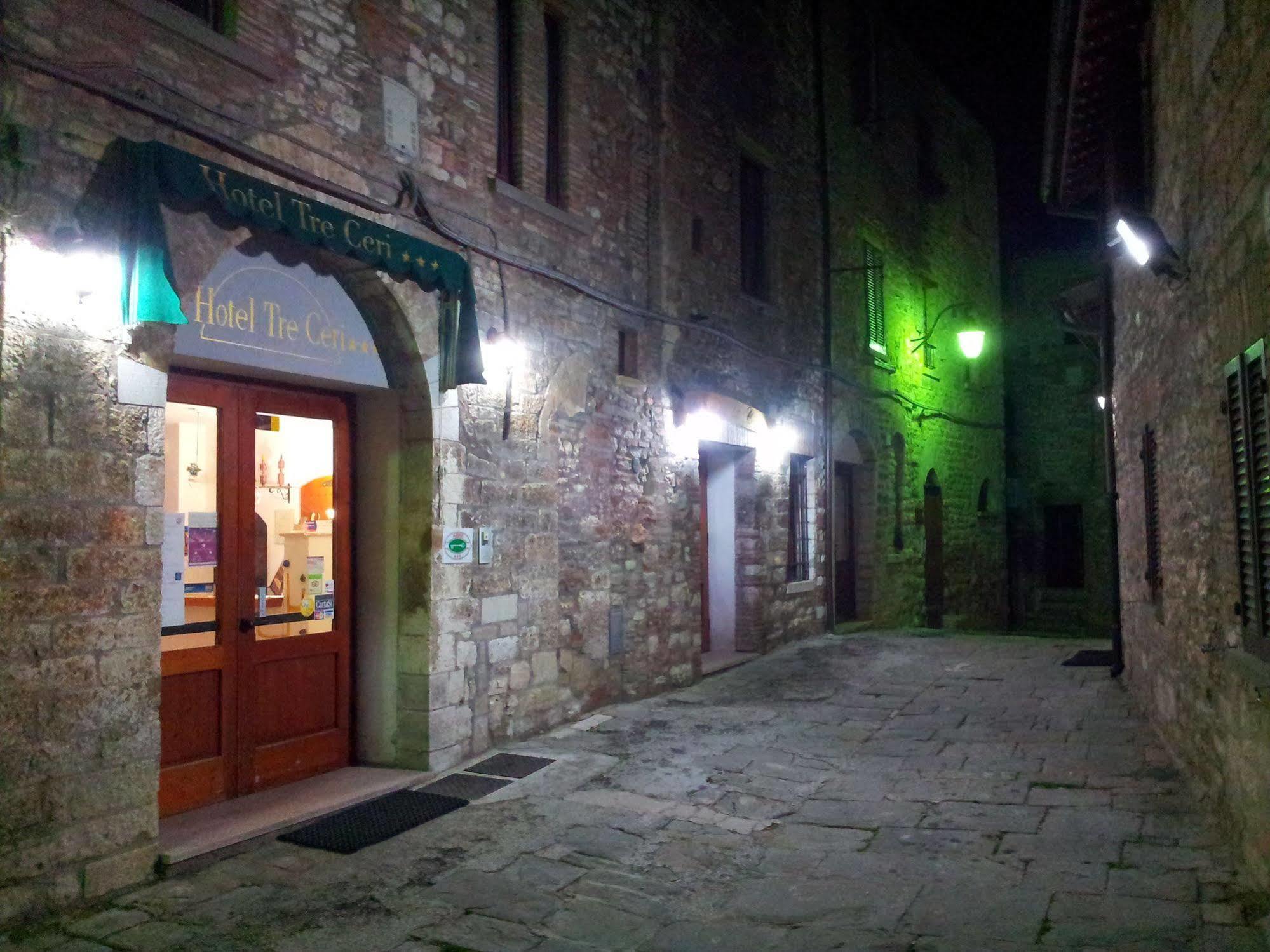 Hotel Tre Ceri Gubbio Exterior foto