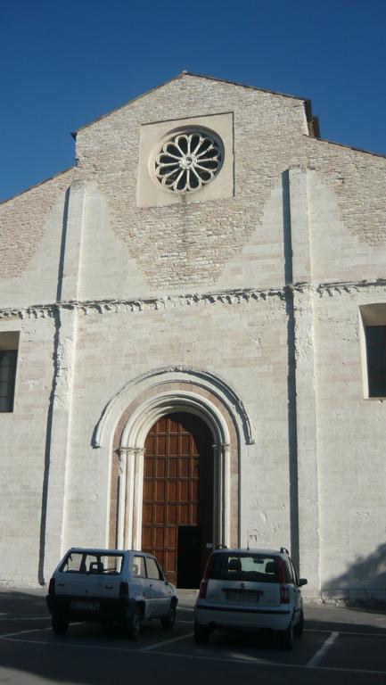 Hotel Tre Ceri Gubbio Exterior foto